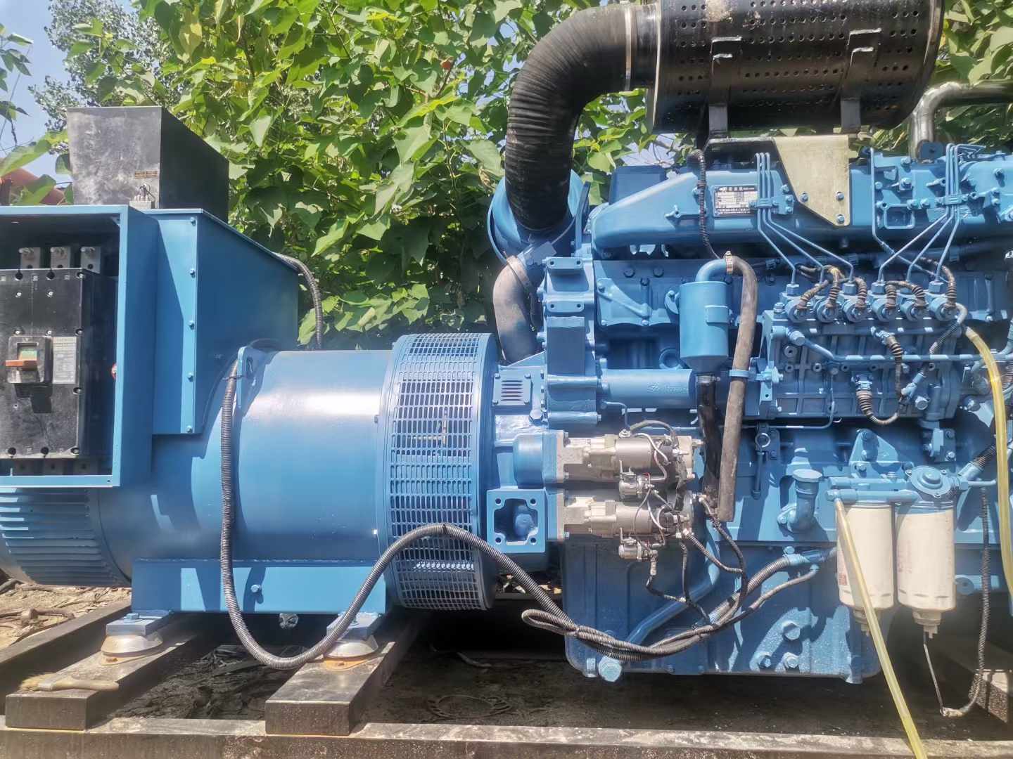 耀州详细说明降低 800kW 柴油发电机输出电流波动的方法