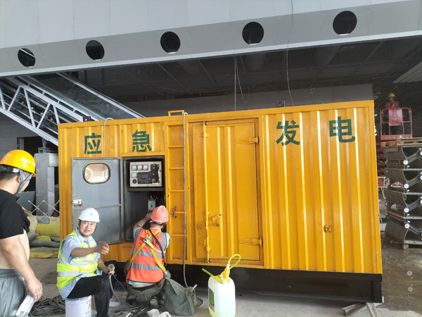 耀州怎样判断空气滤清器是否需要更换？